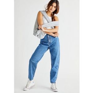 Levi’s High Loose Tapered Jean - Hold My Purse